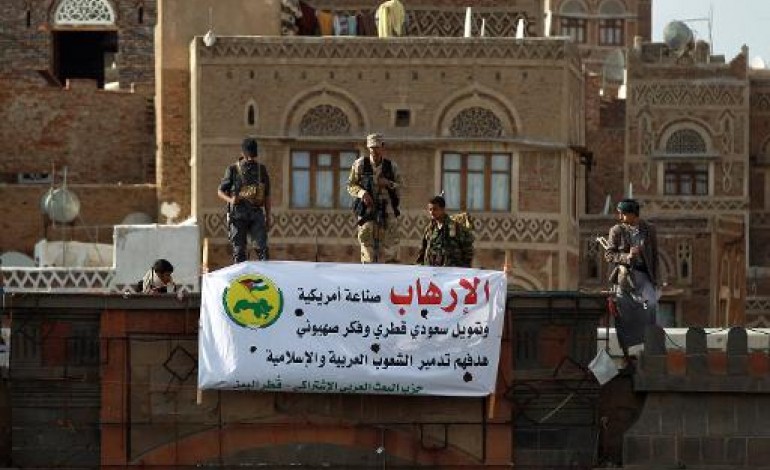 Aden (AFP). Yémen: les rebelles chiites s'emparent du palais présidentiel à Aden