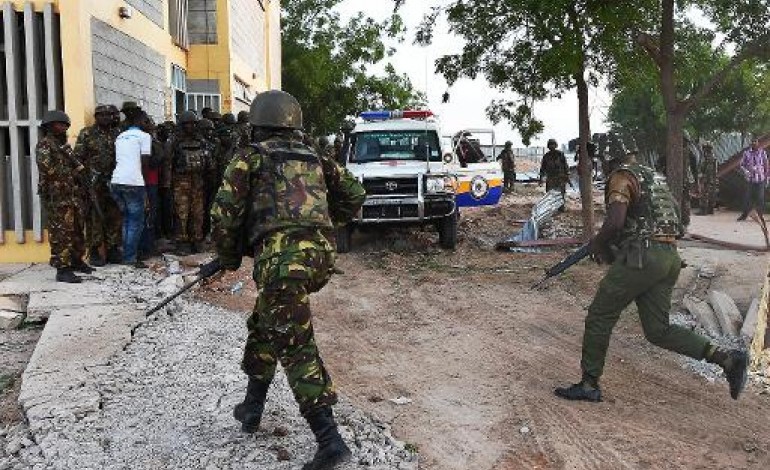 Garissa (Kenya) (AFP). Kenya: des islamistes shebab attaquent une université, au moins 70 étudiants tués