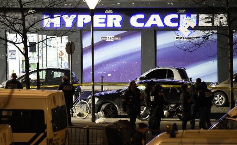 Paris (AFP). Prise d'otages de l'Hyper Cacher: des médias visés par une plainte