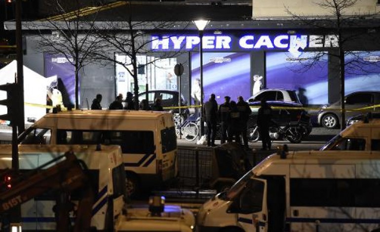 Paris (AFP). Prise d'otages de l'Hyper Cacher: les médias visés par une plainte