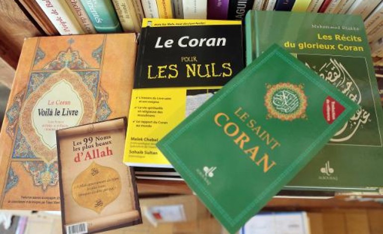 Paris (AFP). Dans les librairies, depuis les attentats, les livres sur l'islam passionnent