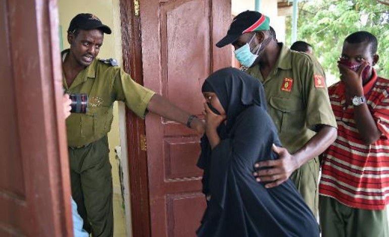 Garissa (Kenya) (AFP). Attaque de Garissa: cinq suspects arrêtés, les shebab menacent à nouveau