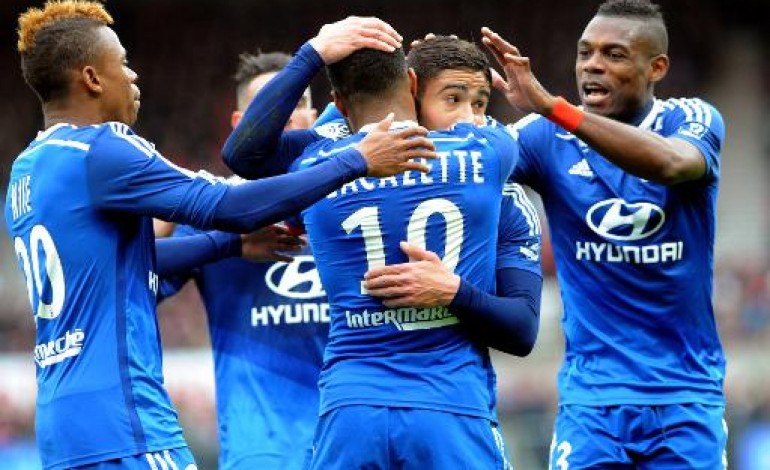 Paris (AFP). Ligue 1: Lyon remonte sur le trône avant OM-PSG