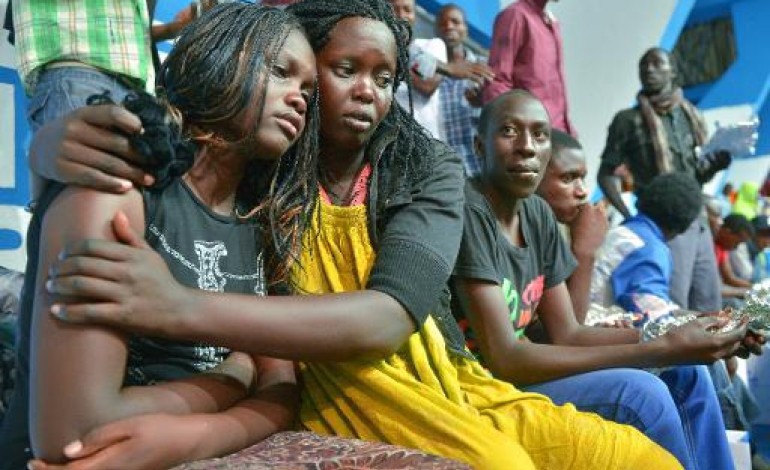 Nairobi (AFP). Attaque de Garissa: le Kenya entame trois jours de deuil national