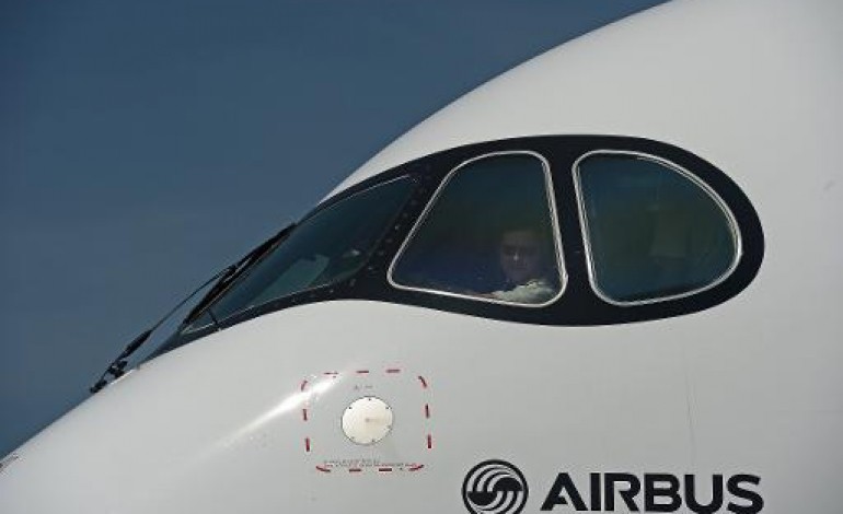 Paris (AFP). Aéronautique: Airbus derrière Boeing au 1er trimestre 2015