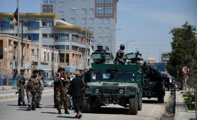 Mazar-i-Sharif (Afghanistan) (AFP). Afghanistan: 10 morts dans l'attaque des talibans contre un tribunal