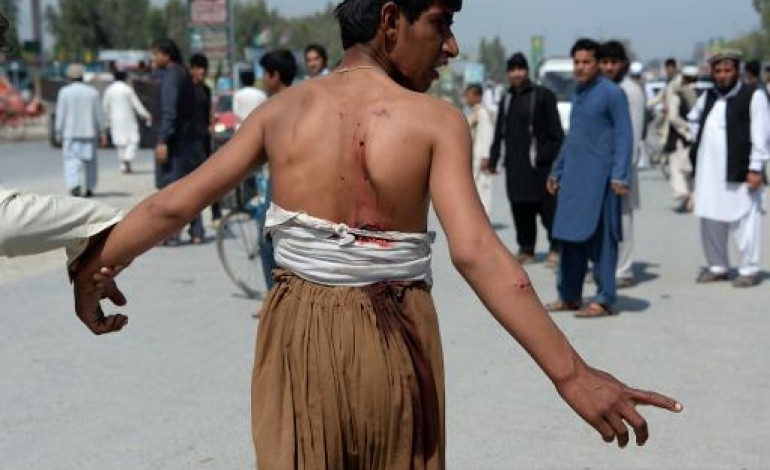 Jalalabad (Afghanistan) (AFP). Afghanistan: au moins 15 tués dans deux attaques, dont une visant l'Otan