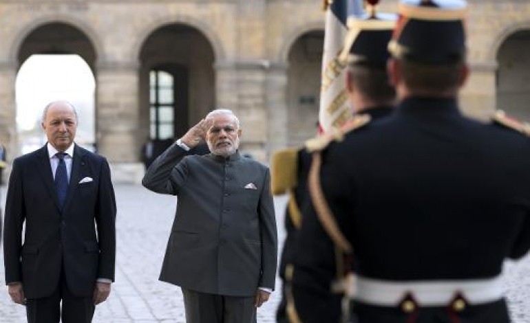 Vallon-Pont-d'Arc (France) (AFP). Rafale: François Hollande espère avancer avec le Premier ministre indien