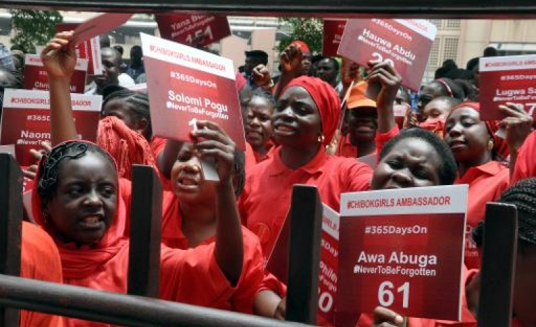 Abuja (AFP). Un an après, le Nigeria sans nouvelles des lycéennes kidnapées par Boko Haram