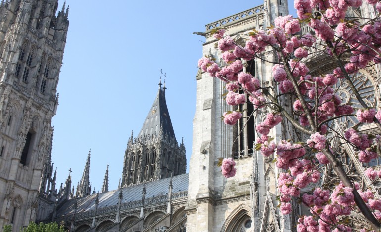 Rouen : il pillait des lieux de culte catholique