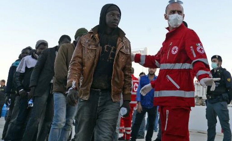 Reggio de Calabre (Italie) (AFP). Migrants: un nouveau naufrage fait 41 morts en Méditerranée