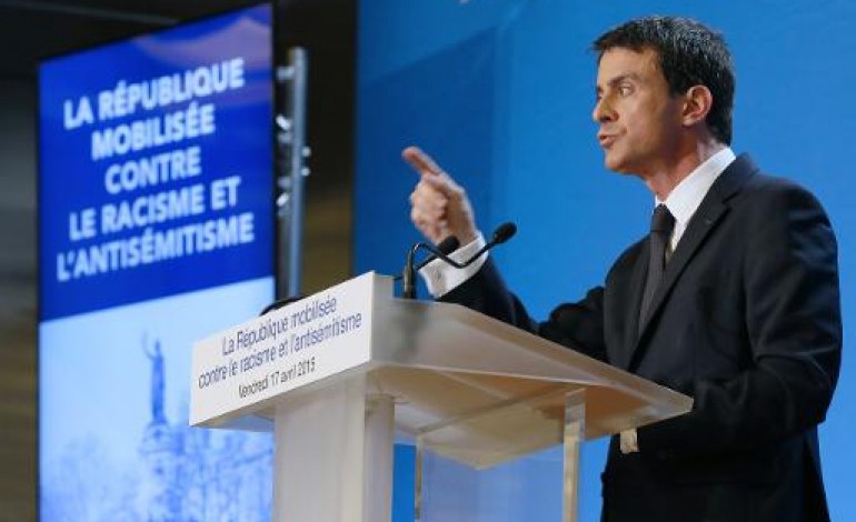 Créteil (AFP). Valls présente un plan à 100 millions d'euros contre le racisme et l'antisémitisme