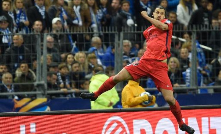 Paris (AFP). Ligue 1: la LFP réduit les suspensions d'Ibrahimovic et Payet
