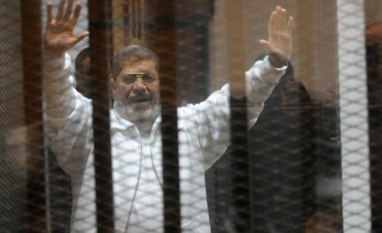 Le Caire (AFP). Egypte: l'ex-président Mohamed Morsi condamné à 20 ans de prison  