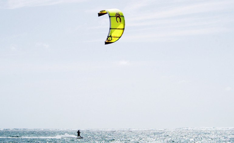 Le préfet maritime n'autorise pas la fête du kite-surf de Merville-Franceville