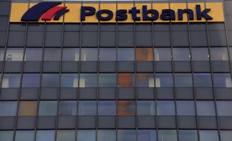 Berlin (AFP). Deutsche Bank annonce vouloir vendre sa filiale Postbank