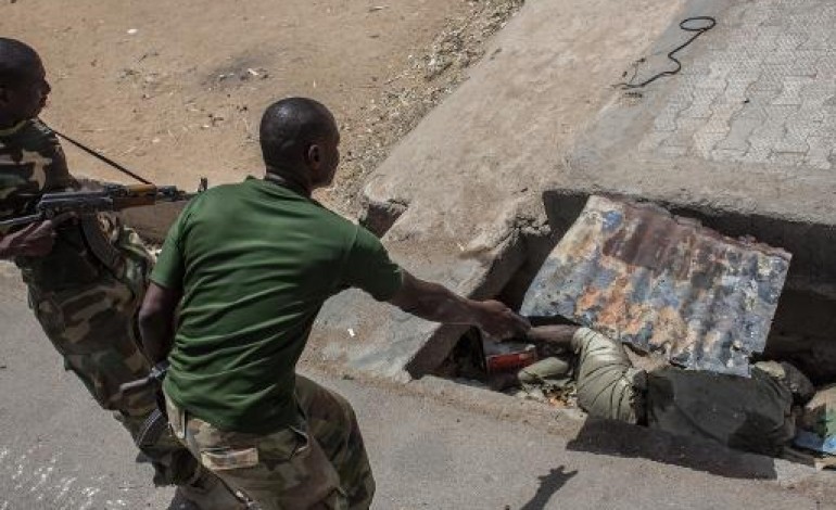 Maiduguri (Nigeria) (AFP). Nigeria: nouvelles attaques de Boko Haram, des centaines de corps trouvés à Damasak