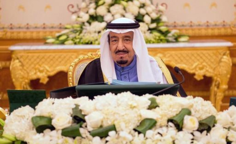 Ryad (AFP). Remaniement en Arabie: le roi nomme un nouveau prince héritier, propulse son fils