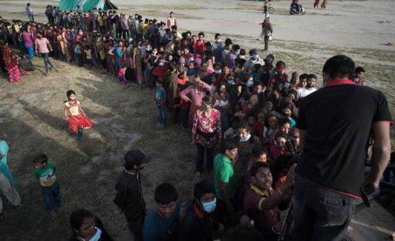 Katmandou (AFP). Népal: une semaine après le séisme, plus d'espoir de retrouver des survivants