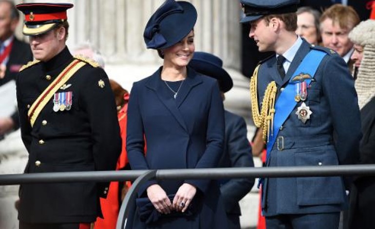 Londres (Royaume-Uni) (AFP). Naissance royale: Kate, princesse de Cambridge, a accouché d'une fille 