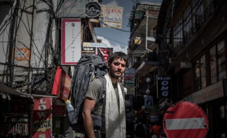 Katmandou (AFP). Népal: coupé du monde sur l'Everest pendant six jours