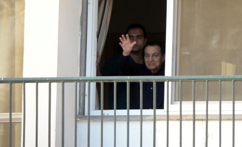 Le Caire (AFP). Egypte: l'ex-président Moubarak condamné à 3 ans de prison pour corruption