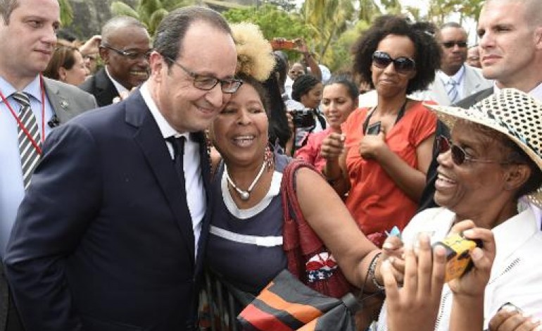 Pointe-à-Pitre (AFP). Hollande commémore l'esclavage en version internationale