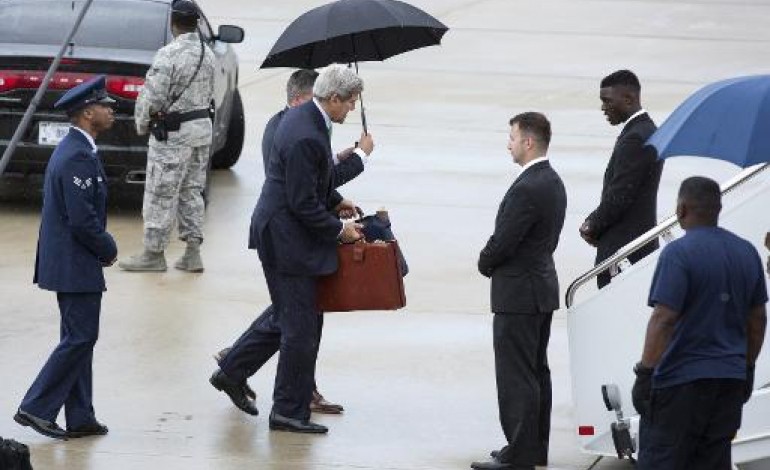 Sotchi (Russie) (AFP). John Kerry en Russie sur fond de tensions liées à la crise ukrainienne