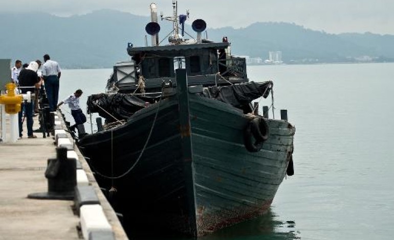 Langkawi (Malaisie) (AFP). Migrants dans le Sud-Est asiatique: les bateaux en perdition repoussés