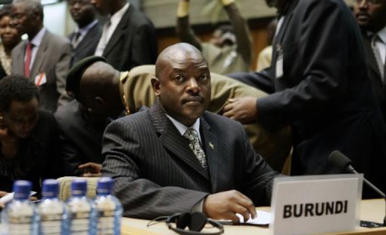 Bujumbura (Burundi) (AFP). Burundi: radios et télévision attaquées par des partisans de Nkurunziza