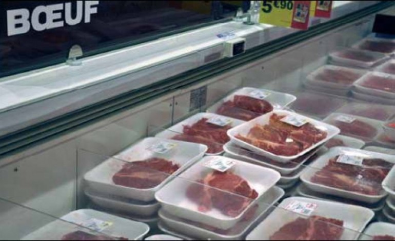 Action des producteurs contre la "viande de nulle part" dans le Calvados et la Manche