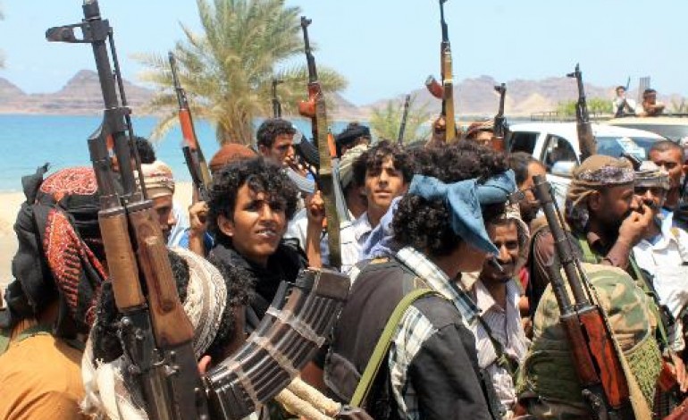 Aden (AFP). Yémen: deux raids aériens de la coalition à Aden, après la fin de la trêve