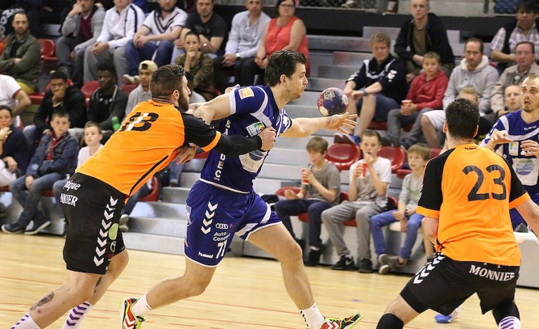 Handball: dernière victoire pour les bleus de Oissel MRNHB