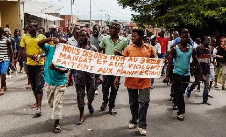 Bujumbura (Burundi) (AFP). Burundi: la mobilisation anti-Nkurunziza ne faiblit pas