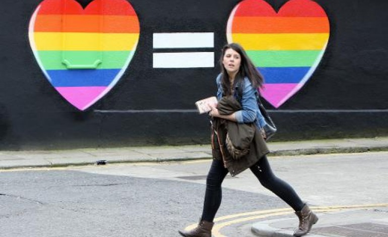 Dublin (AFP). Les Irlandais aux urnes pour un référendum historique sur le mariage gay 
