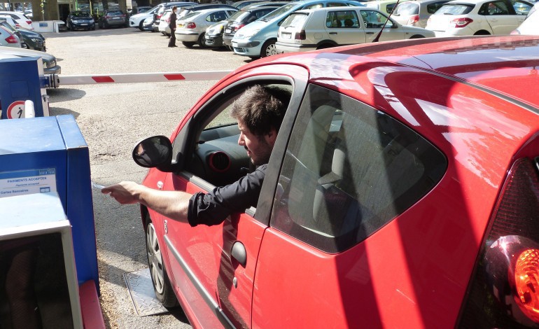 Parkings à Rouen: la tarification au quart d'heure est-elle bénéfique?