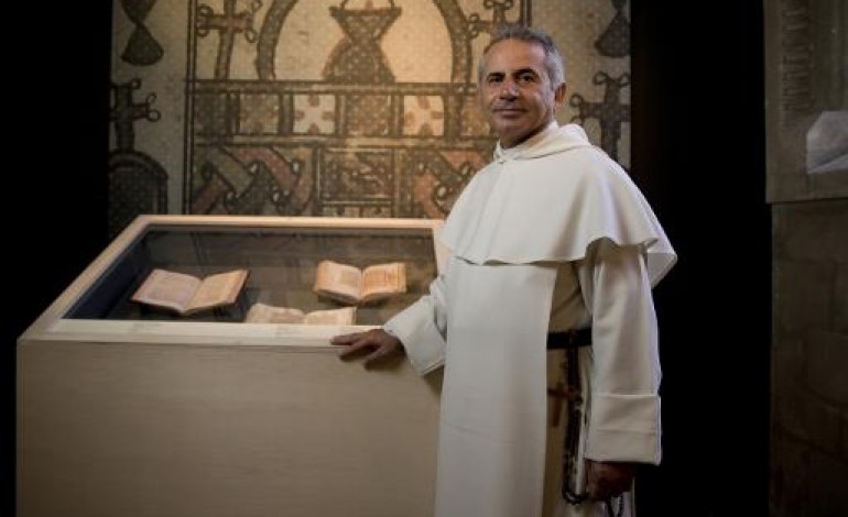 Paris (AFP). Irak: un moine dominicain sauve 800 manuscrits des griffes de Daech