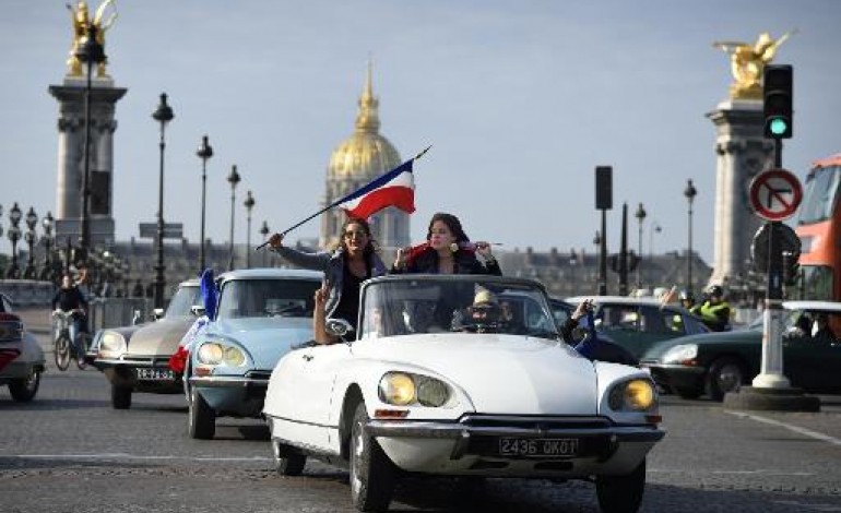 Montlhéry (France) (AFP). Automobile: l'amour traverse les frontières pour une Citroën DS sexagénaire