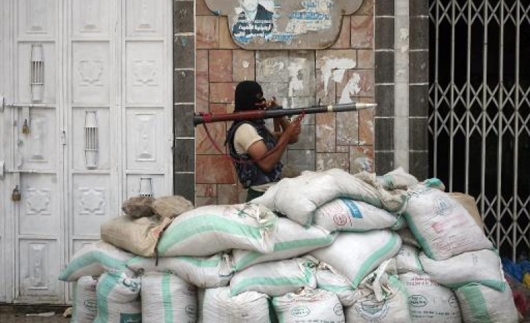 Aden (AFP). Yémen: violents combats dans le sud, des dizaines de victimes