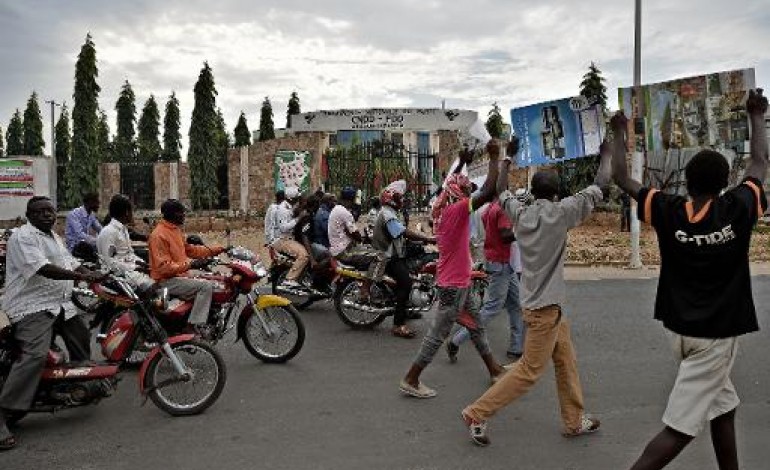 Bujumbura (Burundi) (AFP). Burundi: nouvelles manifestations antigouvernementales, un mort en province