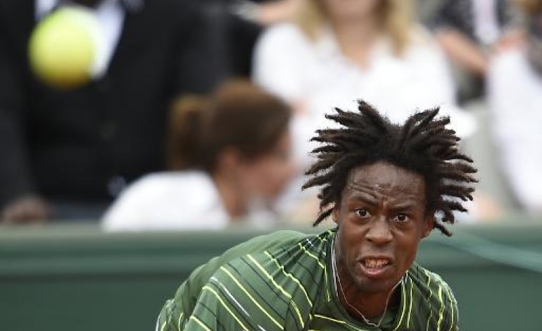 Paris (AFP). Roland-Garros: Monfils au deuxième tour malgré quelques ratés