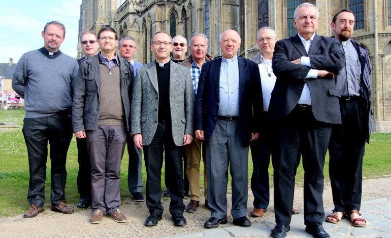 Le diocèse de Bayeux-Lisieux se réorganise autour de 10 pôles missionnaires