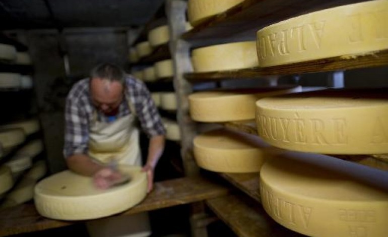 Genève (AFP). La Suisse a enfin percé le mystère des trous dans ses fromages  