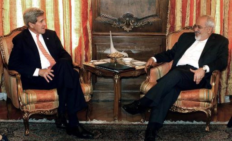 Genève (AFP). Nucléaire iranien: Kerry et Zarif ont un mois pour sceller un accord historique