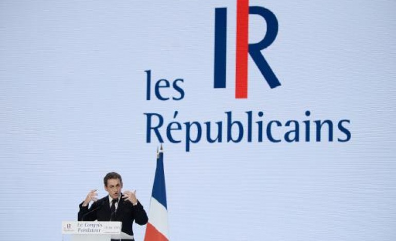 Paris (AFP). Sarkozy pilonne la gauche en baptisant son nouveau parti, Les Républicains