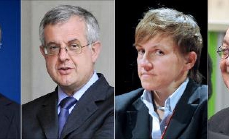 Paris (AFP). Sondages de l'Elysée: garde à vue levée pour les six anciens collaborateurs de Sarkozy