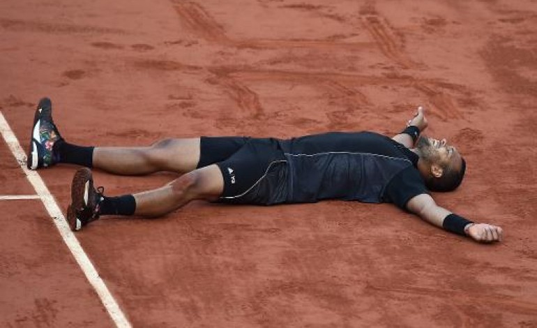 Paris (AFP). Roland-Garros: Tsonga se reprend à rêver de finale