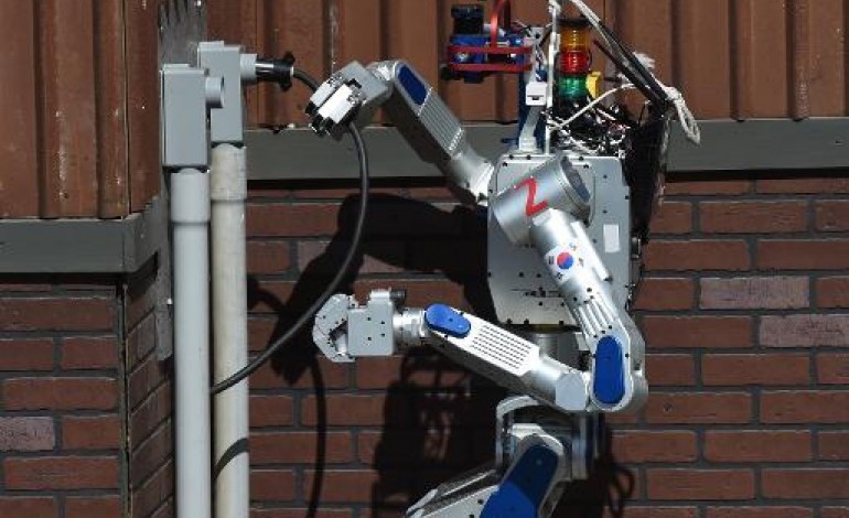 Pomona (United States) (AFP). Concours de robots pour désastres humains: le sud-coréen DRC-Hub premier prix