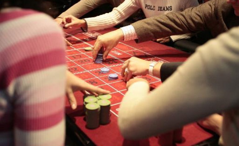 Paris (AFP). L'ouverture de casinos à Paris écartée par le gouvernement