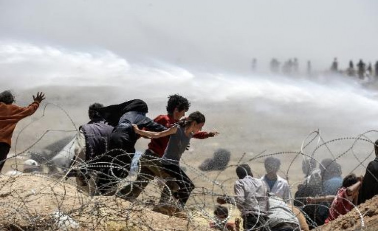 Beyrouth (AFP). Syrie: les Kurdes progressent dans le Nord, la Turquie refoule les réfugiés
